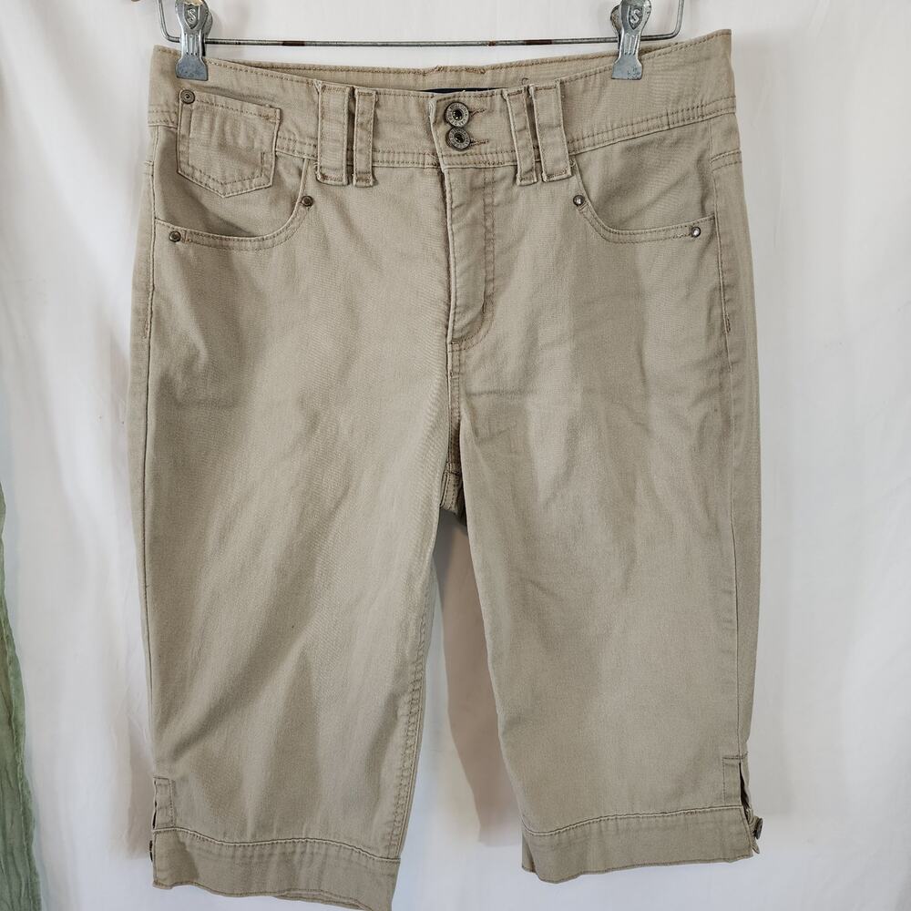 Gloria Vanderbilt Brown Denim Straight Capri Shorts Pants Size 8